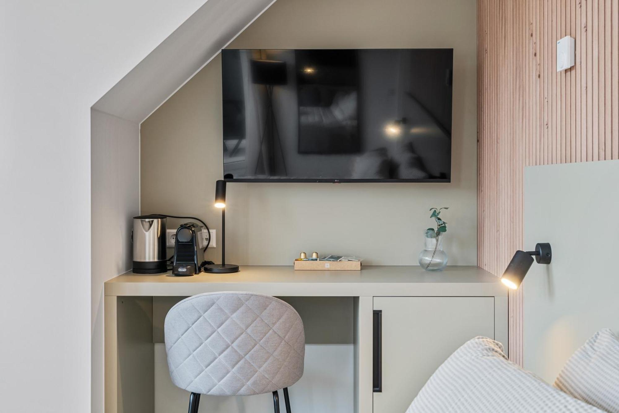 Comfort & Style In Vibrant Coliving Gasthof Luxemburg