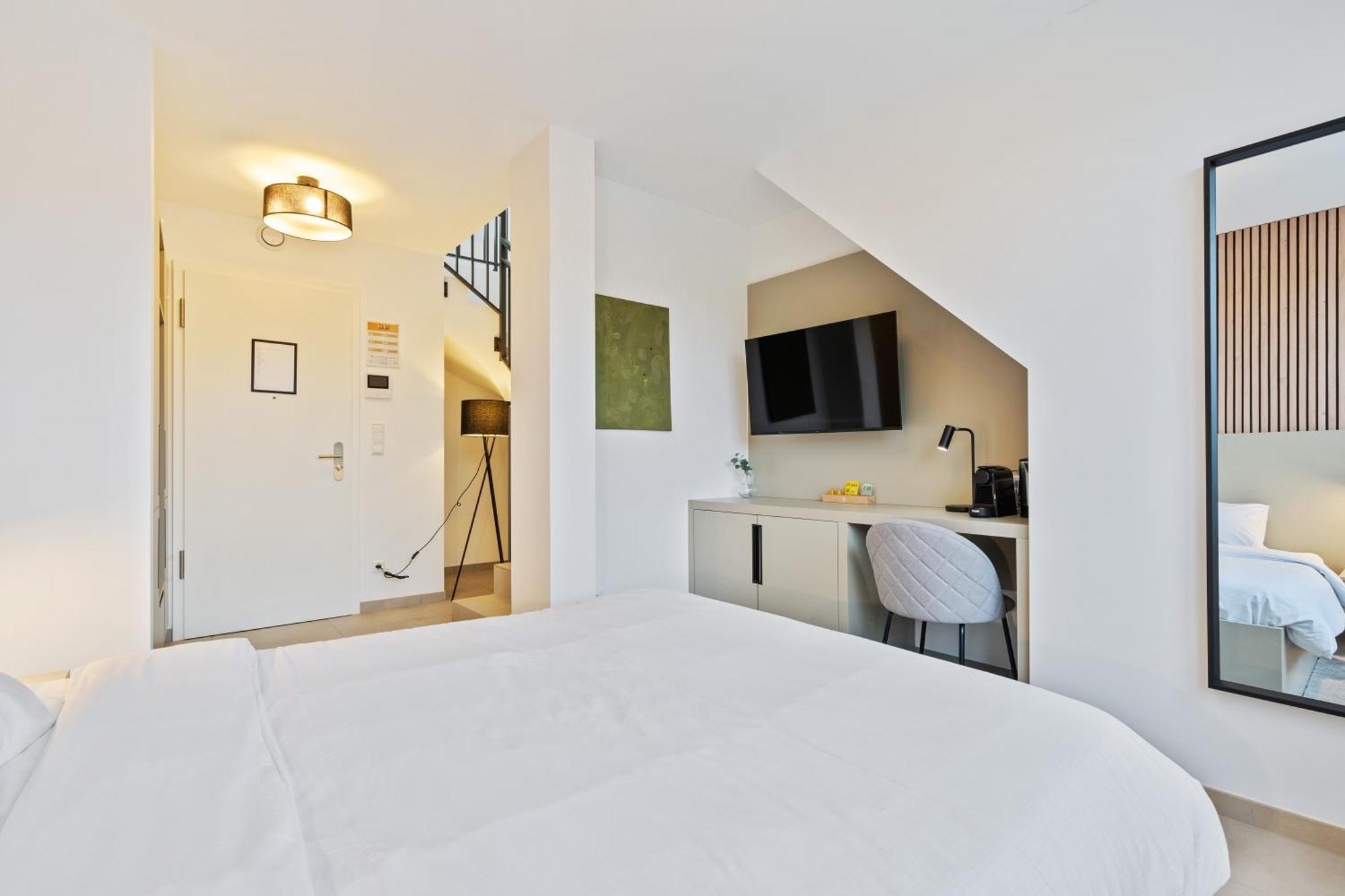 Comfort & Style In Vibrant Coliving Gasthof